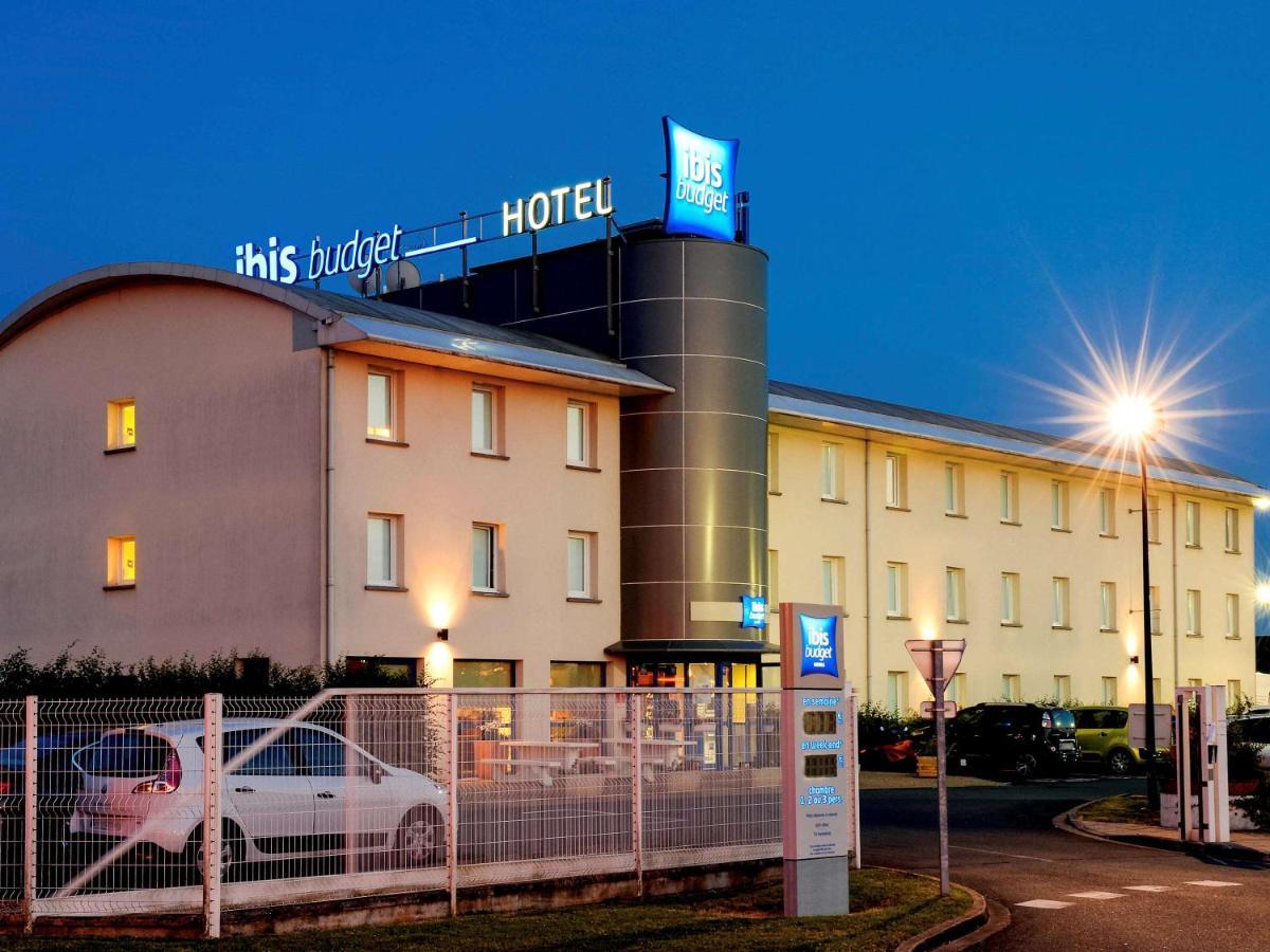 Ibis Budget Sur Loire Hotel 2*